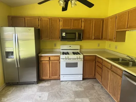 5048 Emmert Drive Indianapolis IN 46221