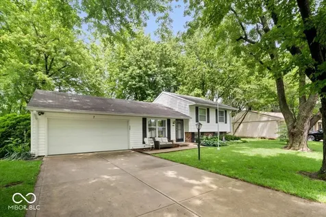 7 Sleepy Hollow Drive Westfield IN 46074