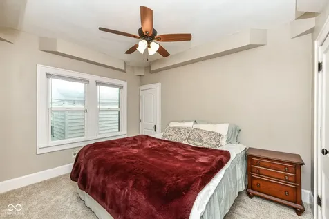 5075 E Walnut Street Indianapolis IN 46201