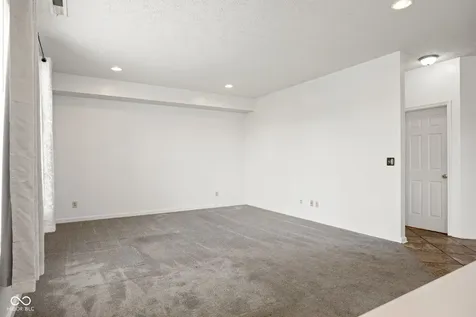 2206 Rosswood Boulevard Indianapolis IN 46229