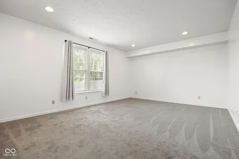 2206 Rosswood Boulevard Indianapolis IN 46229