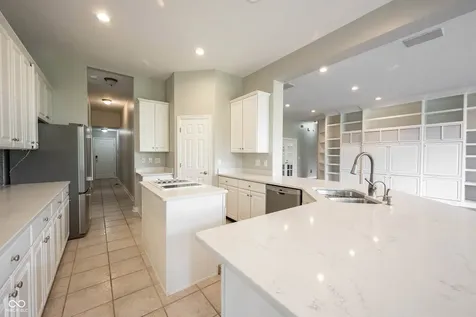 3538 Inverness Boulevard Carmel IN 46032