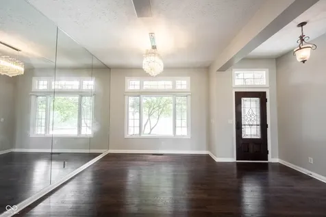 3538 Inverness Boulevard Carmel IN 46032