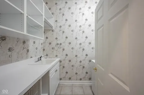 3538 Inverness Boulevard Carmel IN 46032