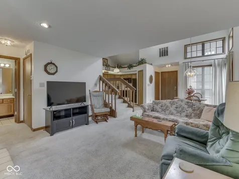 602 Cielo Vista Drive Greenwood IN 46143