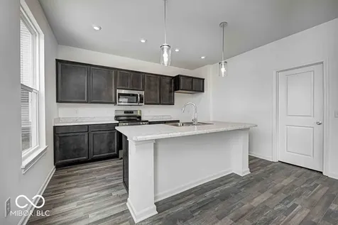 2032 Oak Terrace Drive Shelbyville IN 46176