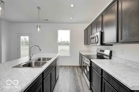 2032 Oak Terrace Drive Shelbyville IN 46176