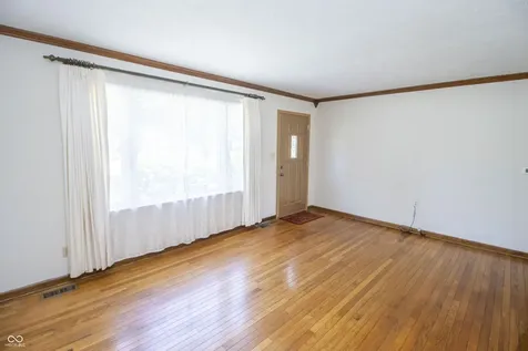 513 E Howard Avenue Arcadia IN 46030