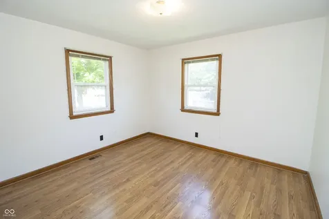 513 E Howard Avenue Arcadia IN 46030