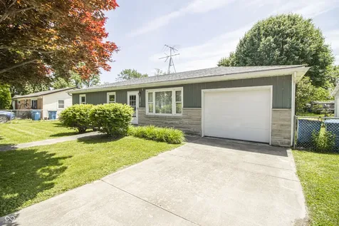 513 E Howard Avenue Arcadia IN 46030