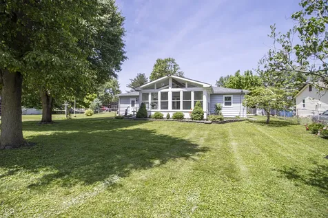 513 E Howard Avenue Arcadia IN 46030