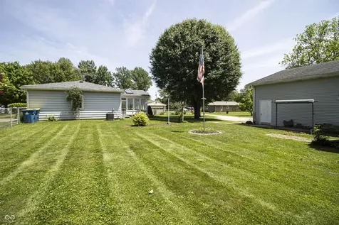 513 E Howard Avenue Arcadia IN 46030