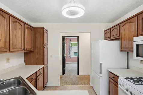 913 Cortland Court Greenfield IN 46140
