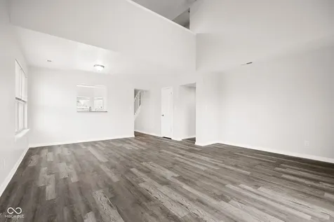 1355 Egret Lane Greenwood IN 46143