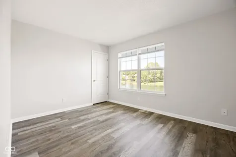 1355 Egret Lane Greenwood IN 46143