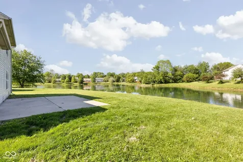 1355 Egret Lane Greenwood IN 46143