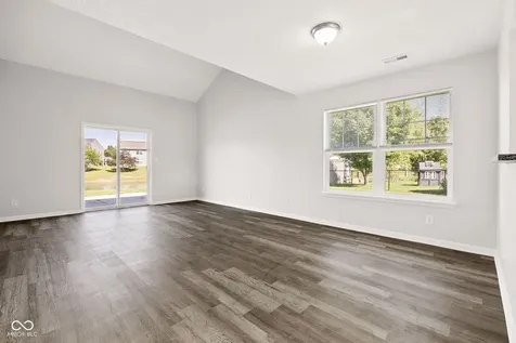 1355 Egret Lane Greenwood IN 46143