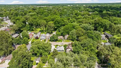 5110 Winthrop Avenue Indianapolis IN 46205