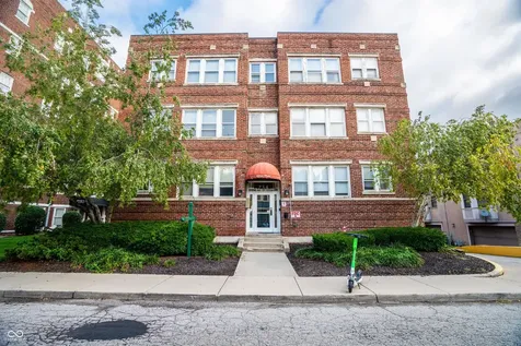 234 E 9th Street Indianapolis IN 46204