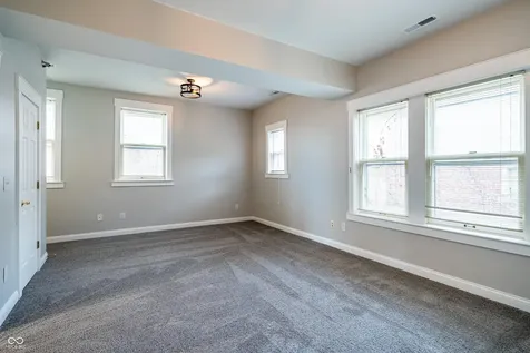 234 E 9th Street Indianapolis IN 46204