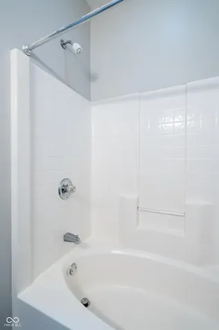 234 E 9th Street Indianapolis IN 46204