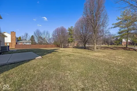 7409 River Birch Lane Indianapolis IN 46236