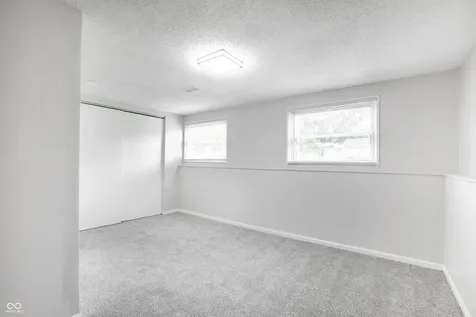 5446 Sleet Drive Indianapolis IN 46237