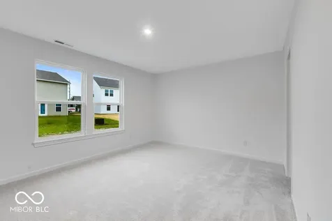 2024 Oak Terrace Drive Shelbyville IN 46176