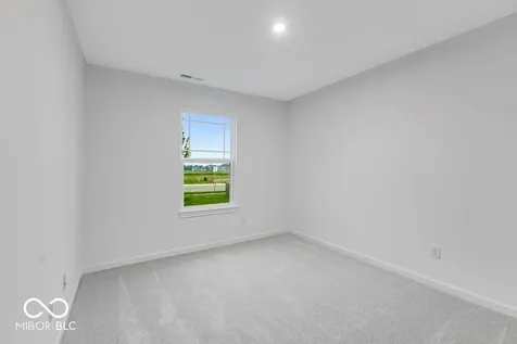 2024 Oak Terrace Drive Shelbyville IN 46176