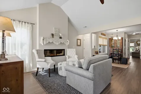 108 St Andrews Court Hartford City IN 47348