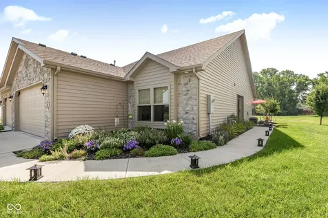 108 St Andrews Court Hartford City IN 47348