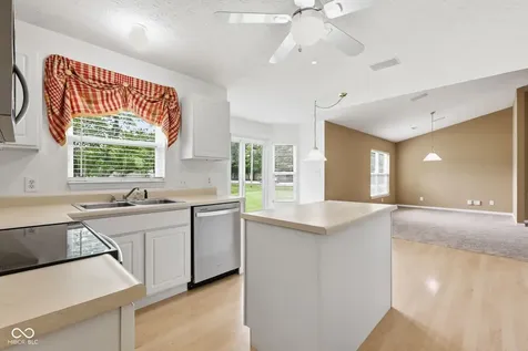 714 Laurel Wood Drive Greenwood IN 46143