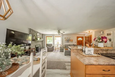5665 N Mechanicsburg Road Middletown IN 47356