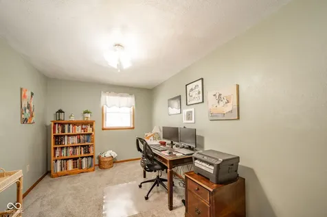 5665 N Mechanicsburg Road Middletown IN 47356