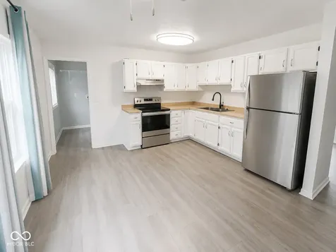 4439 Dabny Circle Indianapolis IN 46254