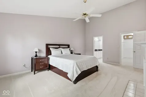 9555 Summer Ridge Place Indianapolis IN 46260