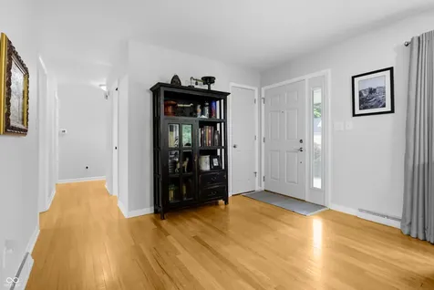 4236 Washington Street Columbus IN 47203