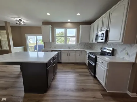 7230 Rodney Place Noblesville IN 46062