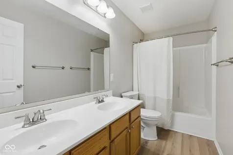 7230 Rodney Place Noblesville IN 46062