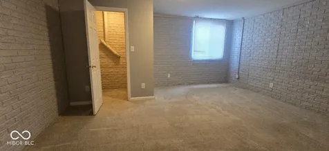 8422 Hague Road Indianapolis IN 46256