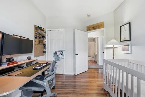 9517 Longwell Drive Indianapolis IN 46240
