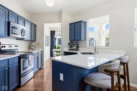 9517 Longwell Drive Indianapolis IN 46240