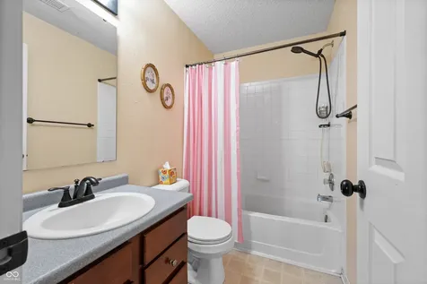 5537 Front Point Court Indianapolis IN 46237