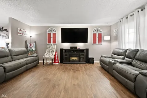5537 Front Point Court Indianapolis IN 46237