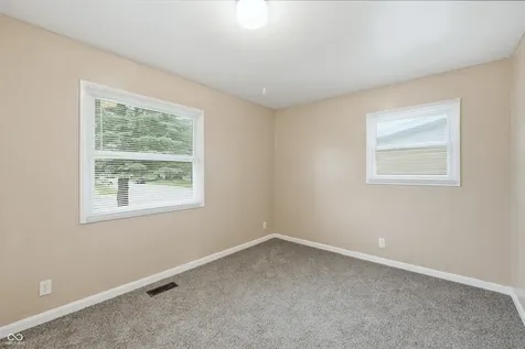 2851 S Oakland Avenue Indianapolis IN 46203