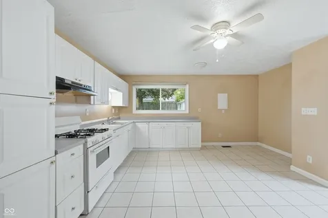 2851 S Oakland Avenue Indianapolis IN 46203