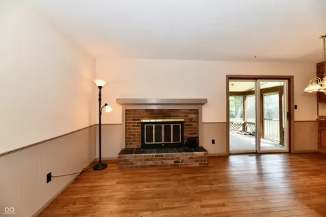 8340 Los Robles Road Fishers IN 46038