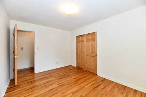 8340 Los Robles Road Fishers IN 46038