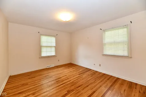 8340 Los Robles Road Fishers IN 46038