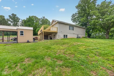 6806 N 500 W Worthington IN 47471